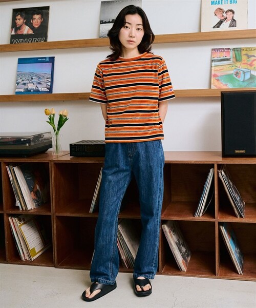 Champion（チャンピオン）の「Champion / 復古橫紋絲絨短袖T恤（その他・レディース・藏青x橘色/藏青x白色・藏青x橘色/藏青x白色）」の16枚目の写真