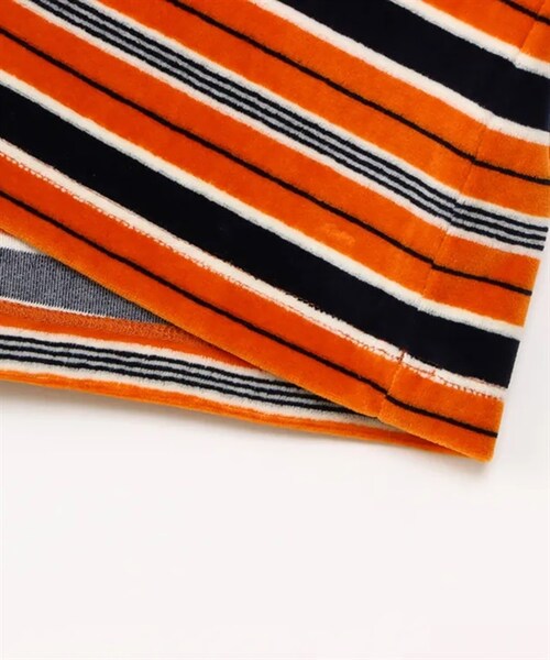 Champion（チャンピオン）の「Champion / 復古橫紋絲絨短袖T恤（その他・レディース・藏青x橘色/藏青x白色・藏青x橘色/藏青x白色）」の20枚目の写真