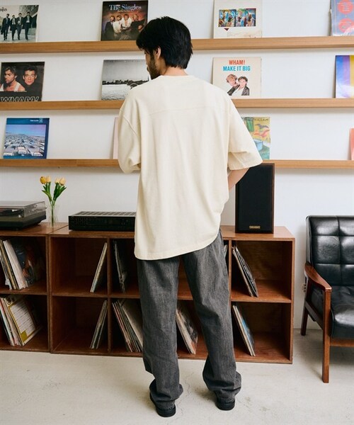 Champion（チャンピオン）の「Champion / 刺繡LOGO厚磅足球T恤（その他・メンズ・米白色/黑色・米白色/黑色）」の18枚目の写真