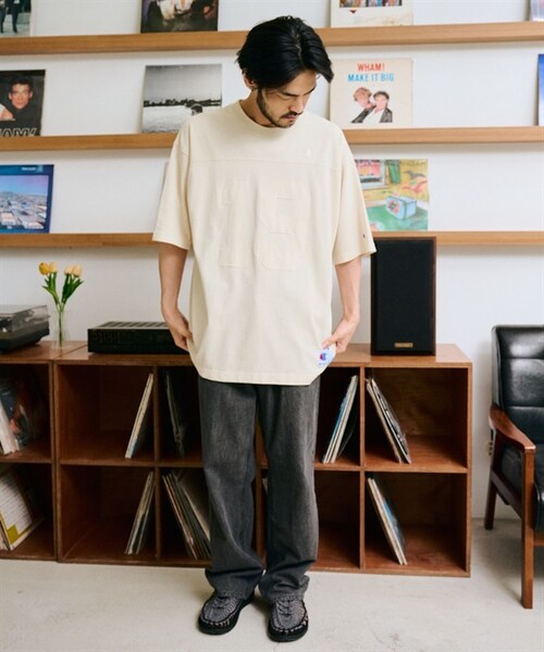 Champion（チャンピオン）の「Champion / 刺繡LOGO厚磅足球T恤（その他・メンズ・米白色/黑色・米白色/黑色）」の15枚目の写真