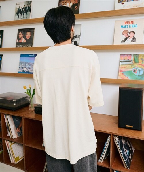 Champion（チャンピオン）の「Champion / 刺繡LOGO厚磅足球T恤（その他・メンズ・米白色/黑色・米白色/黑色）」の14枚目の写真