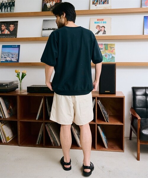 Champion(チャンピオン)の「Champion / REVERSE WEAVE® 10oz厚磅印花休閒上衣(その他・メンズ・燕麥色/藏青色・燕麥色/藏青色)」の18枚目の写真