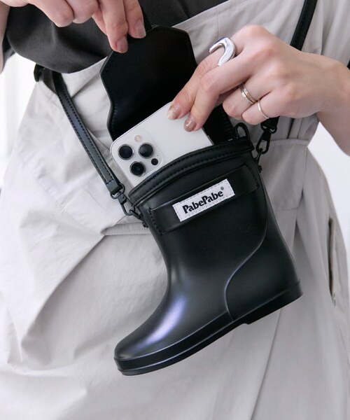 Pabe Pabe（パべパべ）】Rainboot phone bag/レインブーツ フォン 