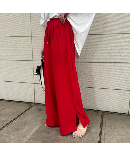 copine(コピン)の「接触冷感ギャザータックワイドパンツ(レッド)(その他パンツ・レディース・レッド・F)」の1枚目の写真