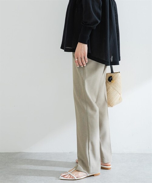 URBAN RESEARCH ROSSO WOMEN（アーバンリサーチ　ロッソ）の「F by ROSSO / UR TECH DRYLUXE中央壓線直筒褲（その他・レディース・黑色/摩卡色/膚色・黑色/摩卡色/膚色）」の12枚目の写真