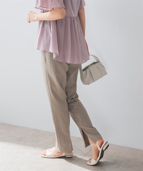 URBAN RESEARCH ROSSO WOMEN（アーバンリサーチ　ロッソ）の「F by ROSSO / UR TECH DRYLUXE中央壓線直筒褲（その他・レディース・黑色/摩卡色/膚色・黑色/摩卡色/膚色）」の7枚目の写真