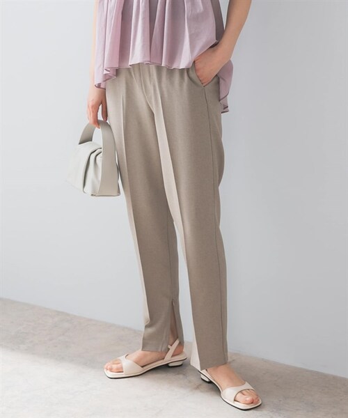 URBAN RESEARCH ROSSO WOMEN（アーバンリサーチ　ロッソ）の「F by ROSSO / UR TECH DRYLUXE中央壓線直筒褲（その他・レディース・黑色/摩卡色/膚色・黑色/摩卡色/膚色）」の4枚目の写真