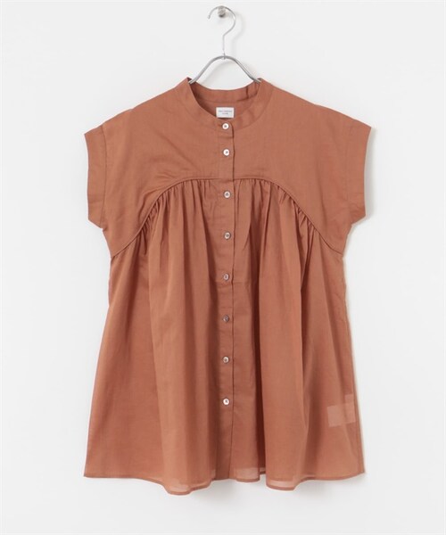 URBAN RESEARCH DOORS（アーバンリサーチドアーズ）の「UR TECH 棉質巴里紗碎褶法式袖罩衫（その他・レディース・黑色/寶藍色/赤褐色・黑色/寶藍色/赤褐色）」の3枚目の写真