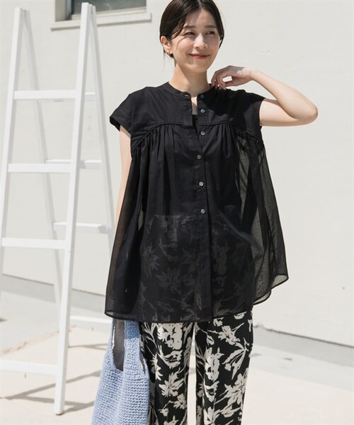 URBAN RESEARCH DOORS（アーバンリサーチドアーズ）の「UR TECH 棉質巴里紗碎褶法式袖罩衫（その他・レディース・黑色/寶藍色/赤褐色・黑色/寶藍色/赤褐色）」の13枚目の写真