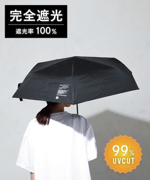 3coins(3coins)の「《遮光率100%》完全遮光折り畳み傘(折りたたみ傘・レディース・ブラック・FREE)」の1枚目の写真