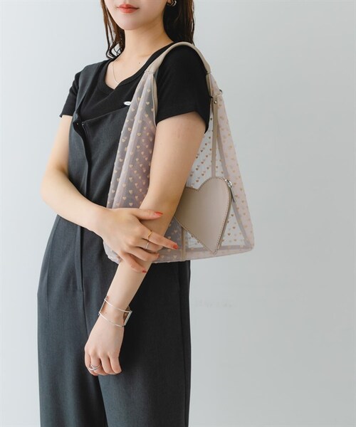 RODE SKO（ロデスコ）の「愛心半透明三角手提包（その他・レディース・黑色/膚色・黑色/膚色）」の14枚目の写真