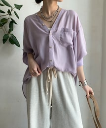 DouDou（ドゥドゥ）の「リヨセルVVシャツ（トップス）」