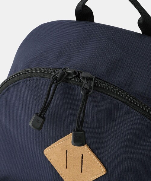 ROPE' PICNIC(ロペピクニック)の「【KIDS/キッズ】【THE NORTH FACE/ザ・ノース・フェイス】K Berkeley(バックパック/リュック・キッズ・ベージュ/ネイビー・F)」の9枚目の写真