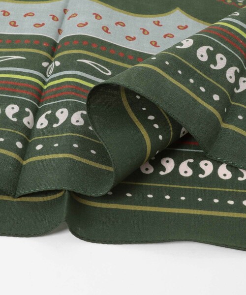 URBAN RESEARCH Sonny Label（アーバンリサーチサニーレーベル）の「AULENTTI　プリントスカーフ（バンダナ/スカーフ・レディース・BEIGE/D GREEN・One）」の5枚目の写真