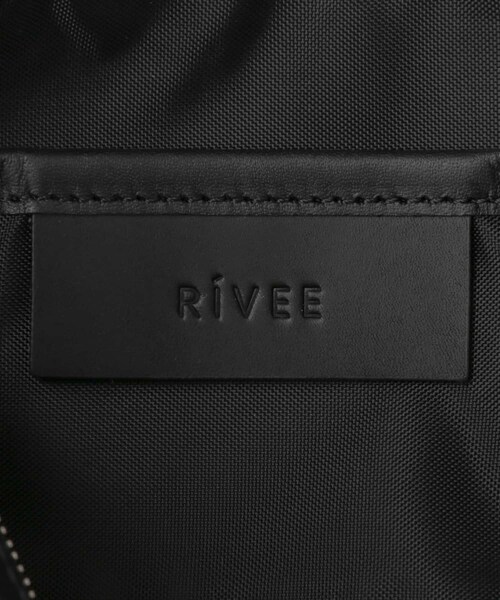 URBAN RESEARCH（アーバンリサーチ）の「RIVEE　WAIST BAG（ボディバッグ/ウエストポーチ・メンズ・NAVY/BLACK/WHITE・FREE/Free）」の11枚目の写真