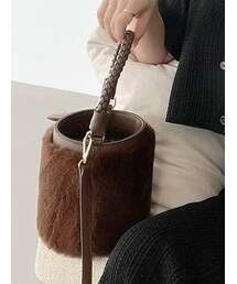 RESEXXY | ツイストハンドルフラッフィーバッグ(ショルダーバッグ)