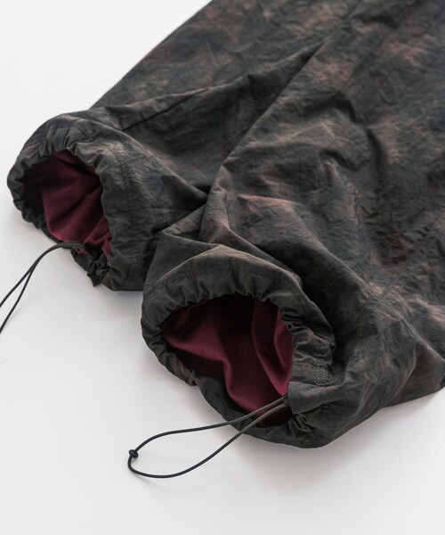 EKAL（エカル）の「『URTECH』ナイロンタッサーウォームトラウザー（その他パンツ・メンズ・グラファイト/レイクウッド/ブラウン・M/L）」の7枚目の写真