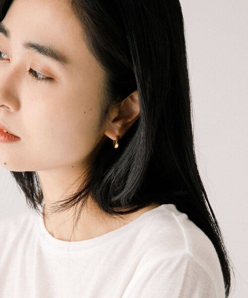URBAN RESEARCH(アーバンリサーチ)の「decor『デコール』 Twist Pierce M(ピアス(両耳用)・レディース・GOLD・-)」の8枚目の写真