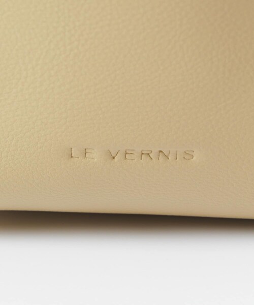 URBAN RESEARCH ROSSO（アーバンリサーチロッソ）の「LE VERNIS　Transformer Bag（その他雑貨・レディース・ベージュ/パイソン/ブラック・-）」の14枚目の写真