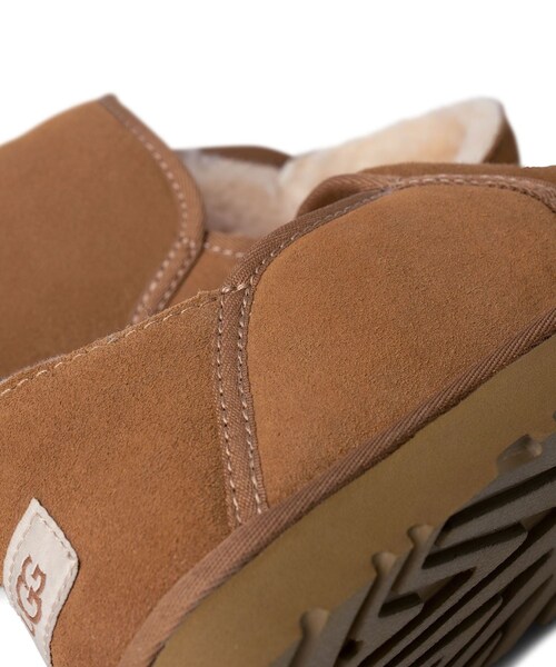 ADAM ET ROPE'（アダムエロペ）の「【UGG(アグ)】M KENTON（スリッポン・レディース・ブラック/キャメル・23/24/25/26/27/28）」の22枚目の写真