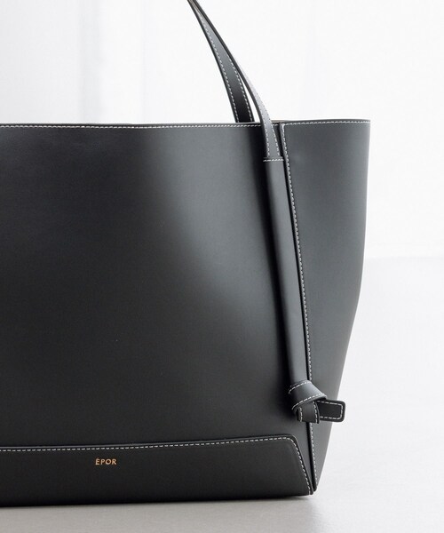 ROPE'（ロペ）の「【E'POR】KNOT BAG Large/A4対応・通勤・撥水・軽量・26AW新型（トートバッグ・レディース・ブラック/ダークブラウン・F）」の21枚目の写真