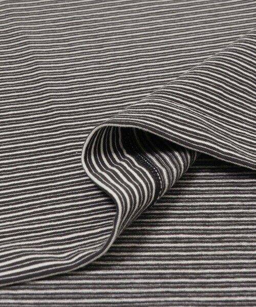 URBAN RESEARCH（アーバンリサーチ）の「YLEVE　OPEN END COTTON T-SHIRTS（Tシャツ/カットソー・メンズ・011 BORDER・4/5）」の12枚目の写真