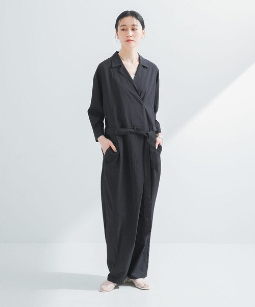 URBAN RESEARCH（アーバンリサーチ）の「『2サイズ展開』フロントタックジャンプスーツ（サロペット/オーバーオール・レディース・CHARCOAL/BLACK・38/40）」の10枚目の写真