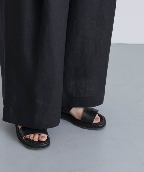 かぐれ（カグレ）の「カラーリネンクロップドパンツ（その他パンツ・レディース・BLACK/BEIGE/BLUE/RED・Free）」の18枚目の写真