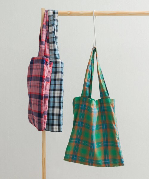 URBAN RESEARCH DOORS（アーバンリサーチドアーズ）の「チェック柄トート（トートバッグ・レディース・PINK/BLUE/GREEN・one）」の15枚目の写真