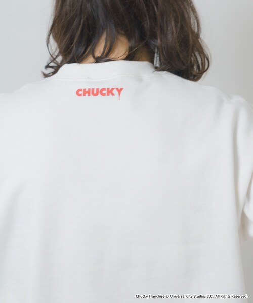 ITEMS URBANRESEARCH（アイテムズ アーバンリサーチ）の「『別注』UNIVERSAL MOVIEスウェット（スウェット・メンズ・CHUCKY WHT/CHUCKY BLK/PSYCHO WHT/PSYCHO BLK/ET WHT/ET BLK/JAWS WH/JAWS BLK・M/L）」の10枚目の写真