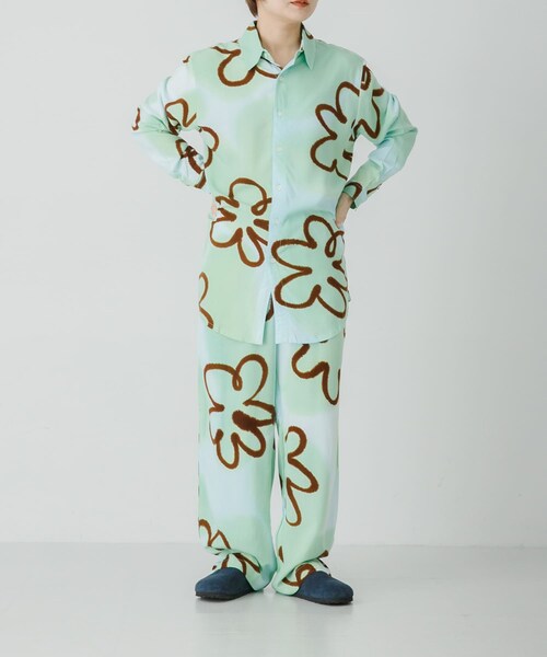 URBAN RESEARCH(アーバンリサーチ)の「SUKU HOME FRANGIPANI WINTER SET(ルームウェア/パジャマ・レディース・FRANGIPANI・XS/S/M)」の1枚目の写真