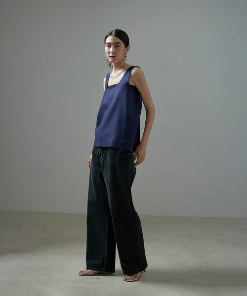ADAM ET ROPE'(アダムエロペ)の「【Gabriela Coll Garments】LORO PIANA WOOL TOP(タンクトップ・レディース・ブルー系・1/2)」の10枚目の写真