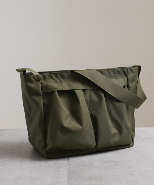 撥水マルチポケットヘルメットショルダー