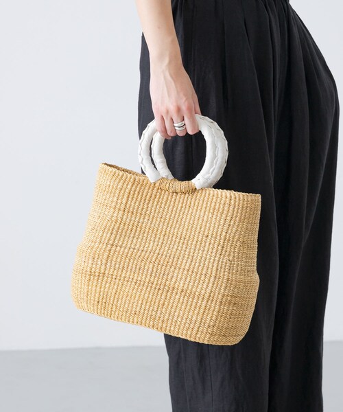 かぐれ（カグレ）の「アフリカンスクエア サイザルバッグ10×12（かご