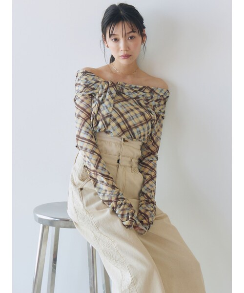 LAGUNAMOON（ラグナムーン）の「オフショルチュールタイブラウス（Tシャツ/カットソー・レディース・アイボリー・F）」の13枚目の写真