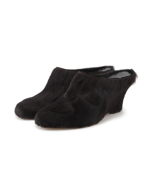 ADAM ET ROPE'(アダムエロペ)の「【J'aDoRe限定】【BRENTELLA(ブレンテッラ)】MAGALI / ポニーウェッジミュール(その他シューズ・レディース・ブラック系・35.5/36.5/37.5/38.5)」の21枚目の写真