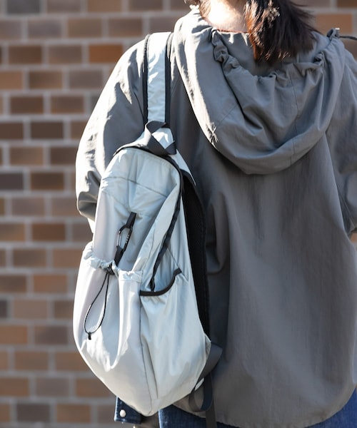 EKAL(エカル)の「EASY DAYPACK(バックパック/リュック・レディース・ブラック/ベージュ/ブルー・One)」の22枚目の写真
