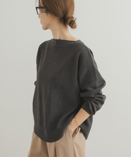 URBAN RESEARCH DOORS（アーバンリサーチドアーズ）の「コットンウールボートネックニット（ニット/セーター・レディース・BLUE/CHARCOAL/GOLD・Free）」の8枚目の写真