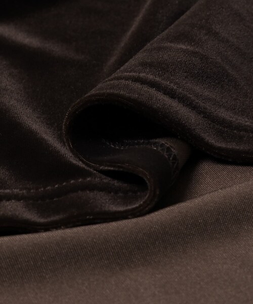 URBAN RESEARCH(アーバンリサーチ)の「ベロアシャツカラーワンピース(ワンピース・レディース・BEIGE/BROWN・FREE)」の17枚目の写真