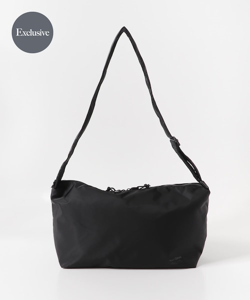 URBAN RESEARCH DOORS（アーバンリサーチドアーズ）の「『別注』YAKPAK×DOORS　SHOULDER BAG M（ショルダーバッグ・メンズ・BLACK/CHARCOAL/BROWN/WHITE・-）」の2枚目の写真
