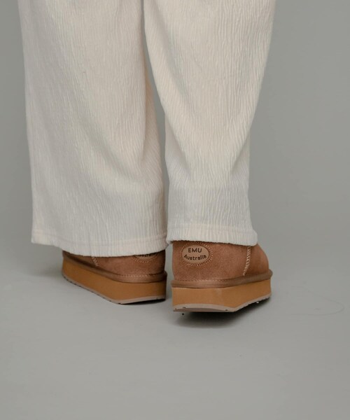 URBAN RESEARCH Sonny Label（アーバンリサーチサニーレーベル）の「EMU　PLATFORM MICRO WOOL（ブーツ・レディース・BLACK/Chestnut・7/8）」の10枚目の写真