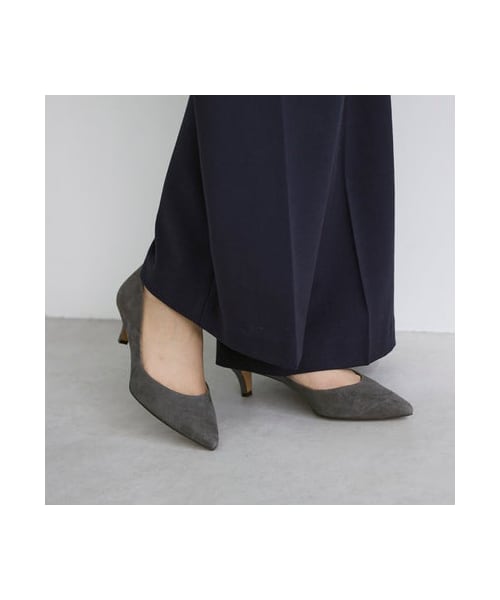 carino(カリーノ)の「モード エ ジャコモ カリーノ MODE ET JACOMO carino 【公式オンラインストア限定】ポインテッドトゥプレーンパンプス(5cmヒール) (パンプス・レディース・BL/GYS/BGO/PKS/BG/IV/SV/BLB/NVS・225/22.5cm/230/23cm/235/23.5cm/240/24cm/245/24.5cm)」の8枚目の写真