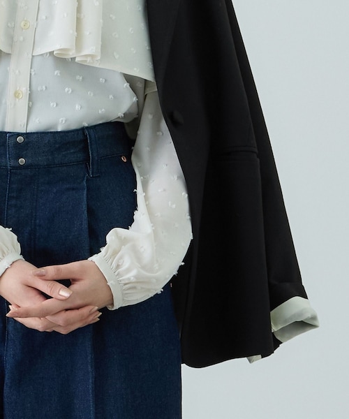 ROPE'（ロペ）の「トリアセツイル シングルテーラードジャケット(デニムライク)/セットアップ対応（テーラードジャケット・レディース・ブラック/ネイビー系・36/38）」の18枚目の写真