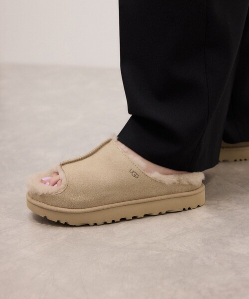 ADAM ET ROPE'(アダムエロペ)の「【UGG(アグ)】W GREENPORT SLIDE(サンダル・レディース・キャメル/ベージュ・23/24/25)」の10枚目の写真