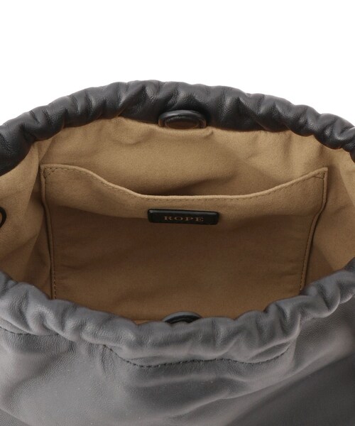 ROPE'(ロペ)の「Sheep Leather Bag soiree(ソアレ) /マルチWAYバッグ(ハンドバッグ・レディース・ブラック・F)」の21枚目の写真