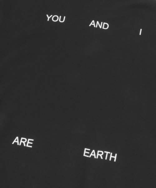 URBAN RESEARCH(アーバンリサーチ)の「BLANKMAG NIGHT photo Crew(スウェット・メンズ・Black/Off White・M/L/XL)」の16枚目の写真