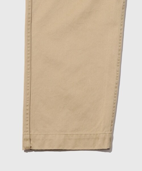 ADAM ET ROPE'（アダムエロペ）の「STRAIGHT CHINO（チノパンツ・メンズ・ベージュ/ネイビー・L/M/XL）」の18枚目の写真
