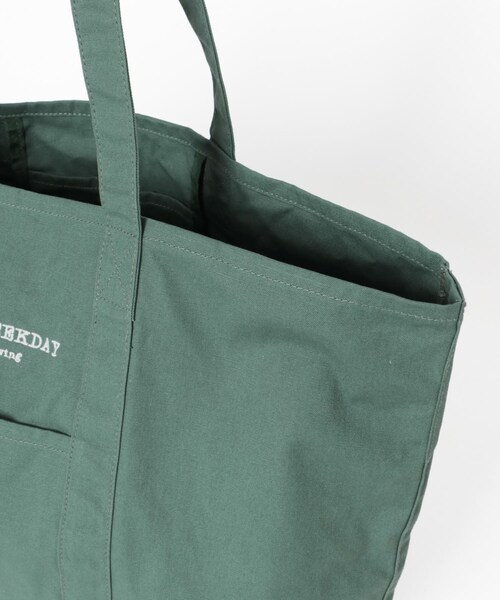 URBAN RESEARCH Sonny Label（アーバンリサーチサニーレーベル）の「SLEEPY WEEKDAY TOTEBAG（トートバッグ・レディース・BRN×NVY/GREEN/NAVY・One）」の14枚目の写真