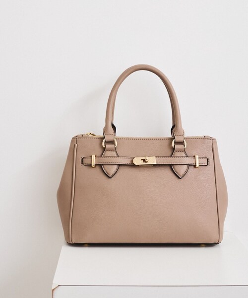 VIS（ビス）の「【新色追加】【2WAY】フロント金具3層トートバッグ（ショルダーバッグ・レディース・ブラック/キナリ/サックス/ベージュ・F）」の5枚目の写真