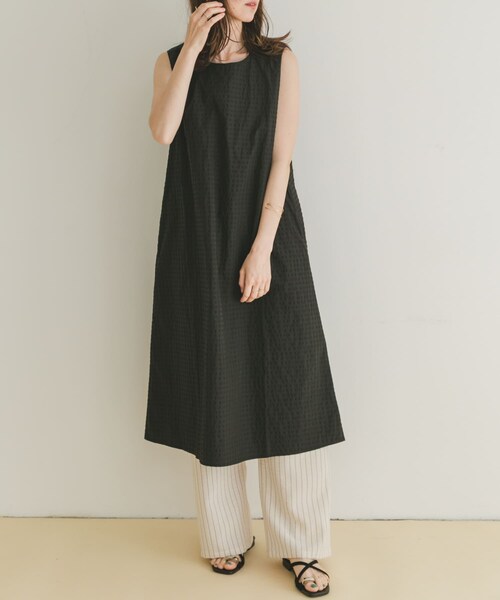 ITEMS URBANRESEARCH（アイテムズ アーバンリサーチ）の「サッカーノースリーブワンピース（ワンピース・レディース・CHK/BLK/BRN・FREE）」の9枚目の写真
